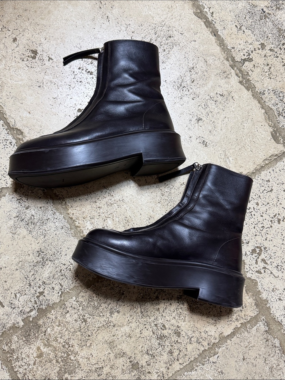 The Row Zipped Booties Size 38 1/2 In Great Pre-Loved shape 👢 - Picture 11 of 15